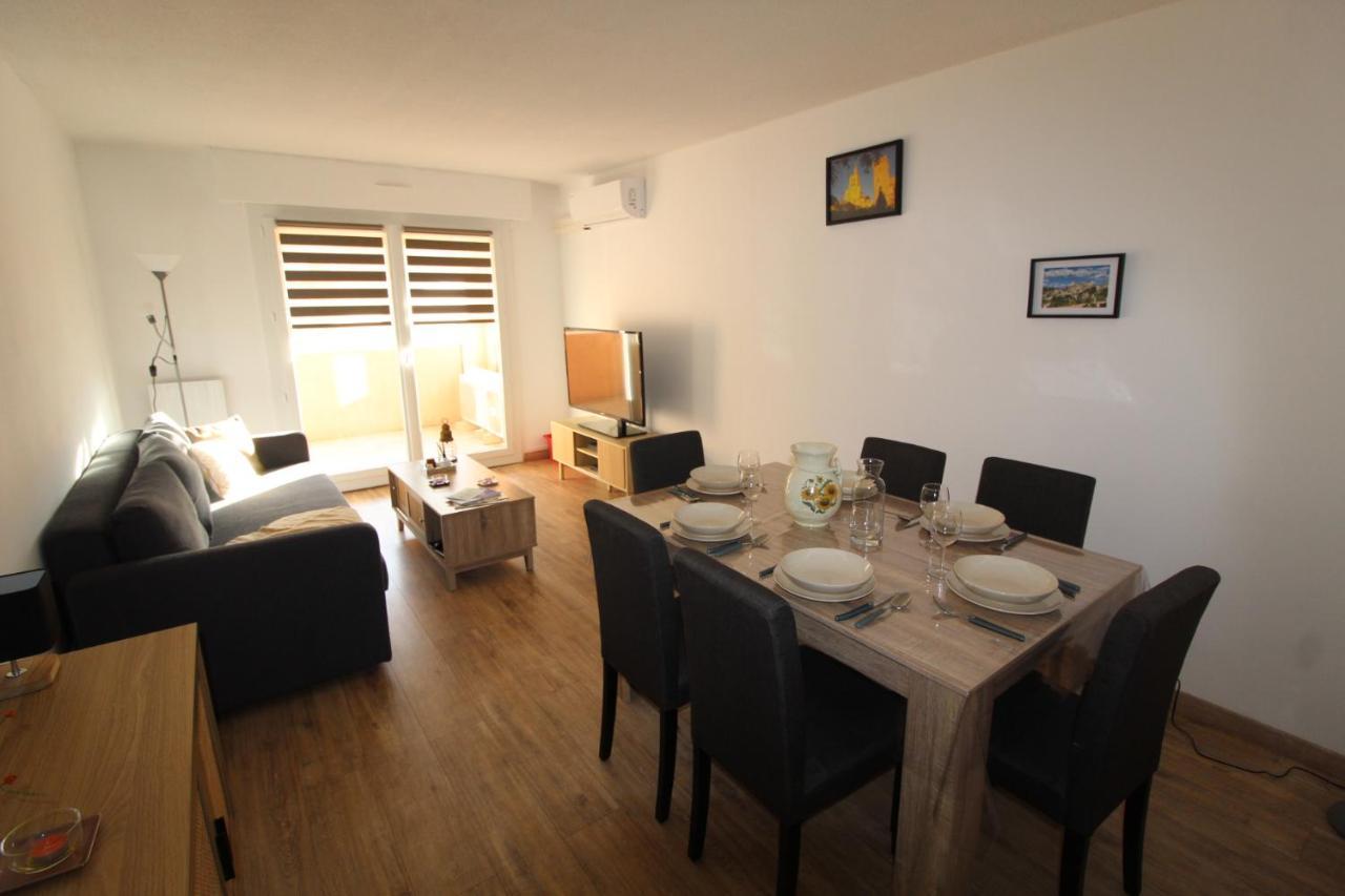דירות אביניון Logement Renove Avec Mobilier 2023 מראה חיצוני תמונה